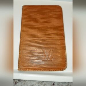 LV epi leather cardholder